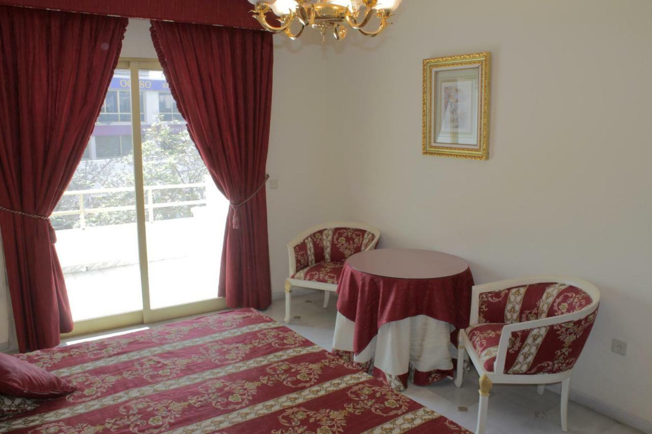 Apartament Riyadh House Marbella Zewnętrze zdjęcie