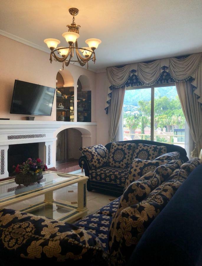 Apartament Riyadh House Marbella Zewnętrze zdjęcie