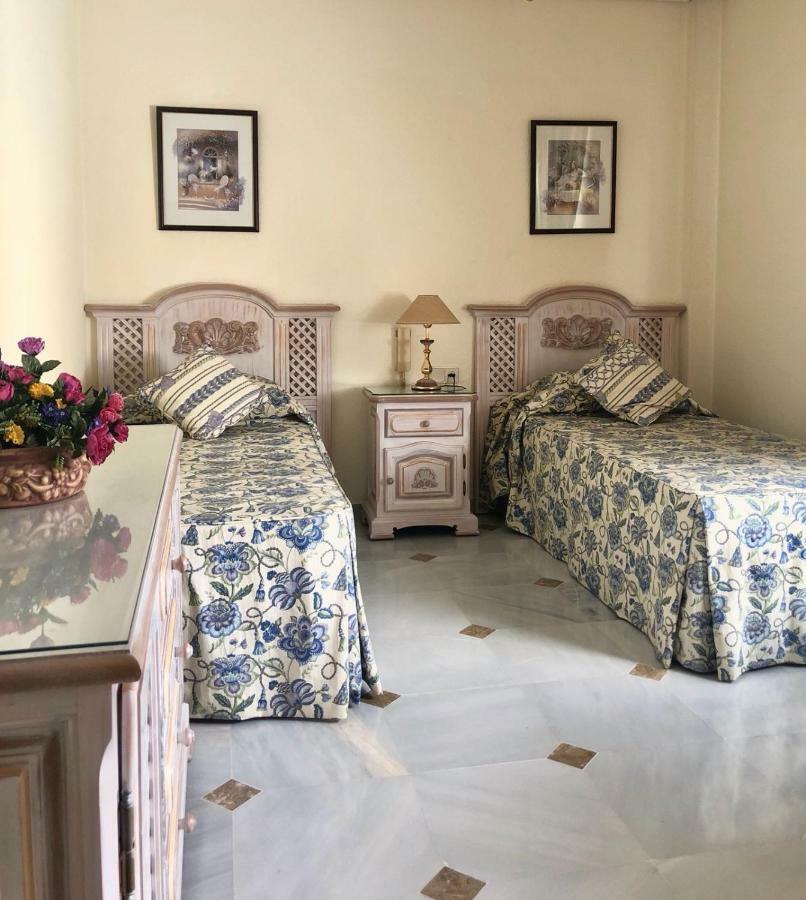Apartament Riyadh House Marbella Zewnętrze zdjęcie
