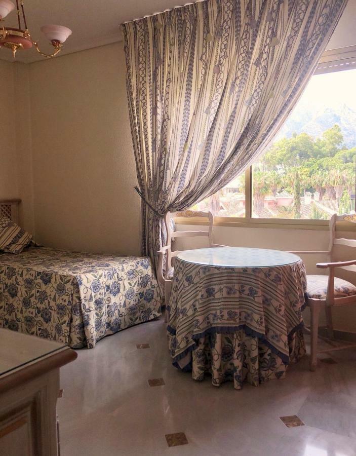 Apartament Riyadh House Marbella Zewnętrze zdjęcie