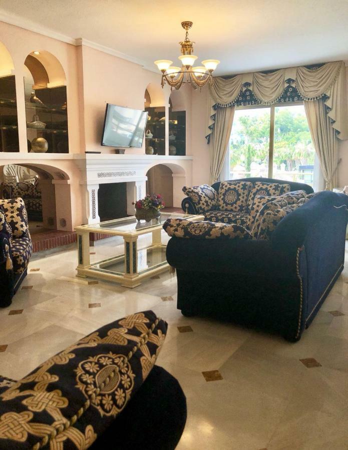 Apartament Riyadh House Marbella Zewnętrze zdjęcie
