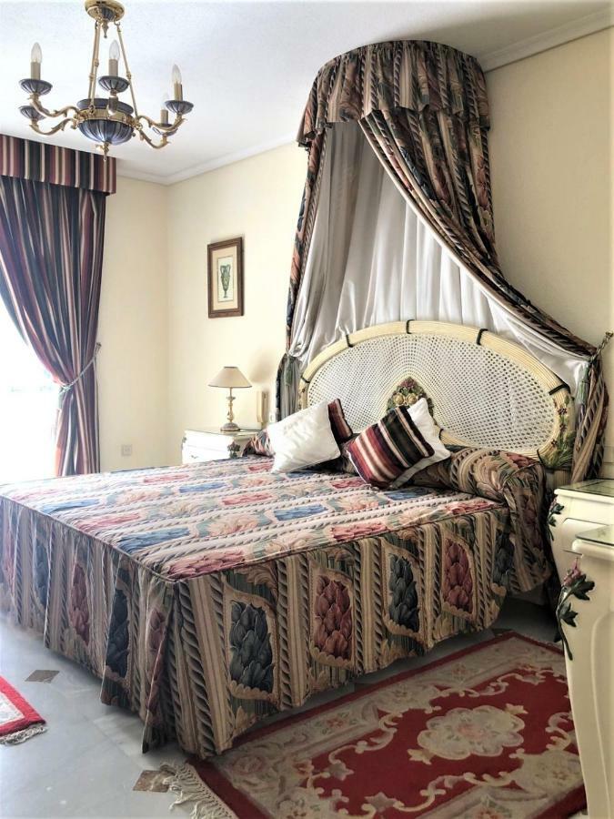 Apartament Riyadh House Marbella Zewnętrze zdjęcie