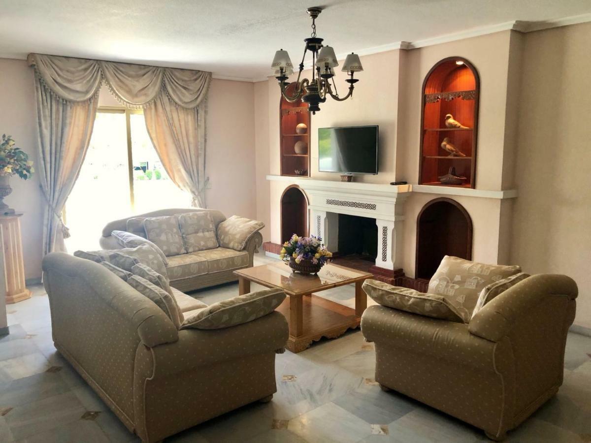 Apartament Riyadh House Marbella Zewnętrze zdjęcie