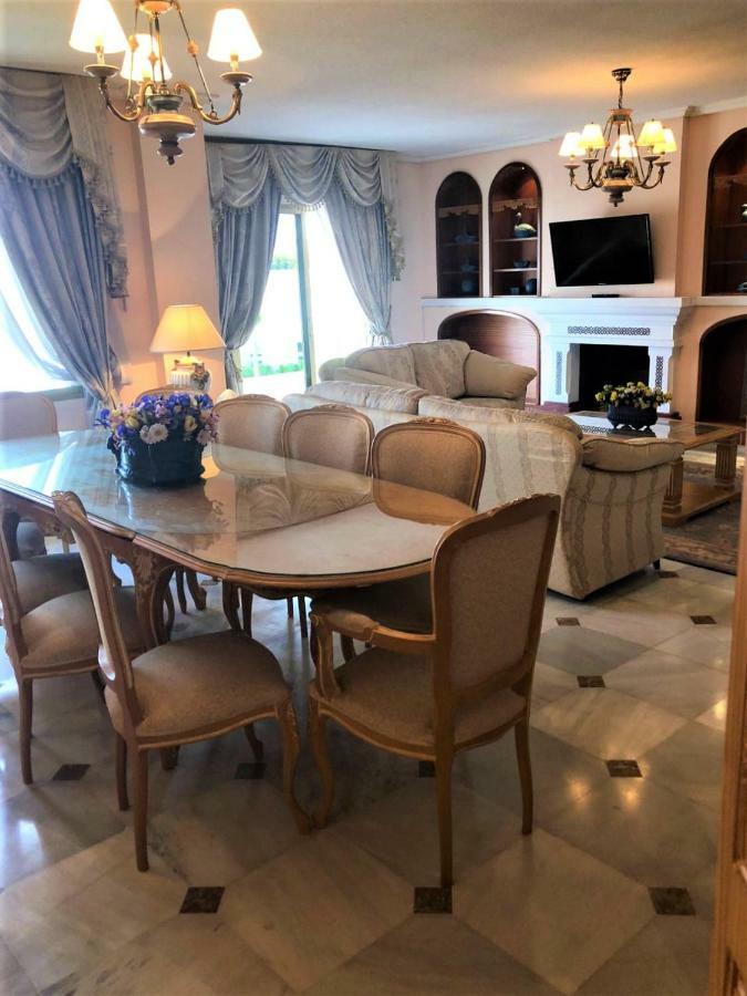 Apartament Riyadh House Marbella Zewnętrze zdjęcie
