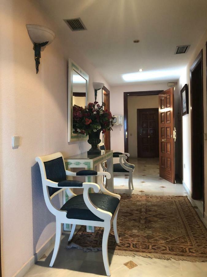 Apartament Riyadh House Marbella Zewnętrze zdjęcie